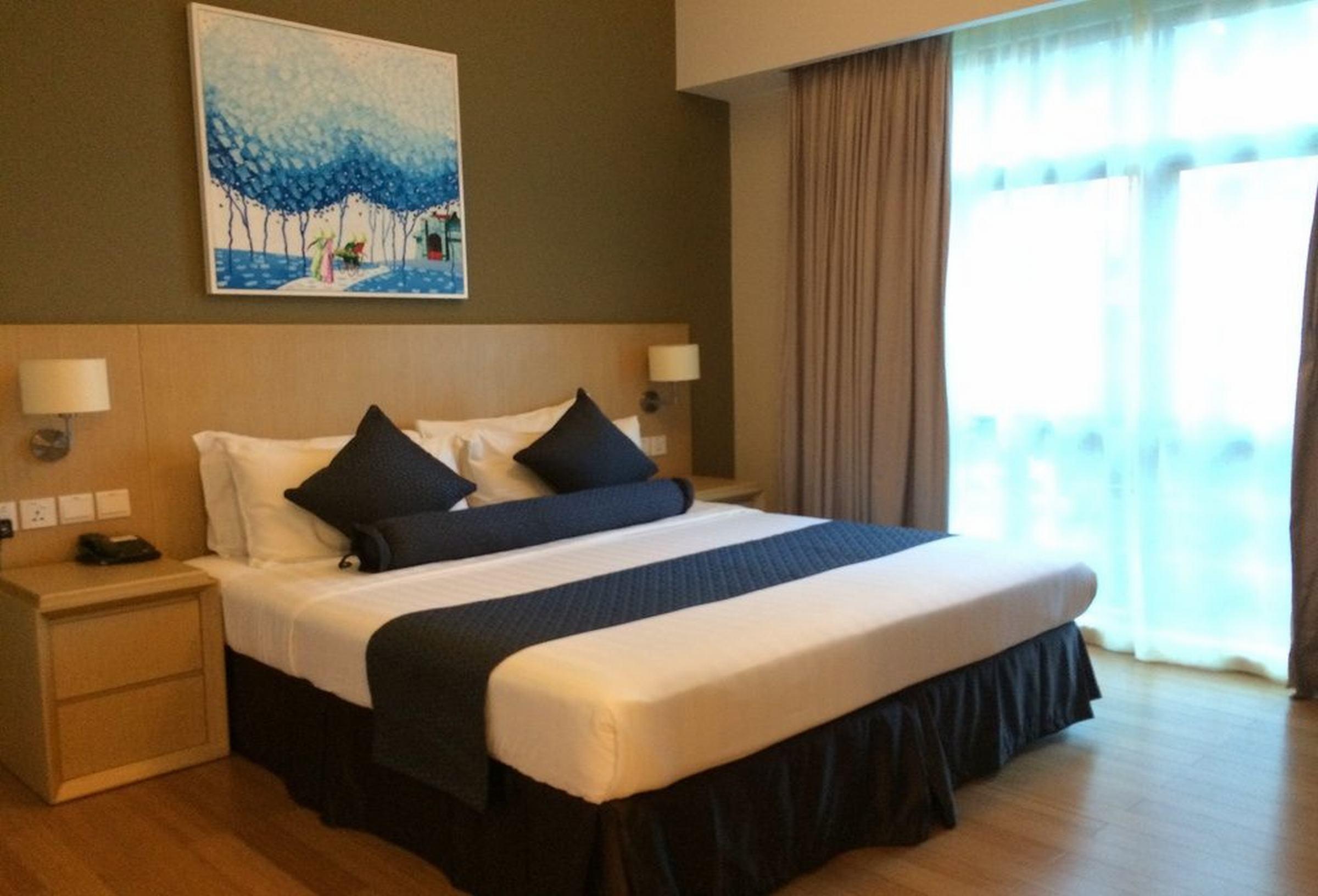 Somerset Хошимин Экстерьер фото Deluxe Room